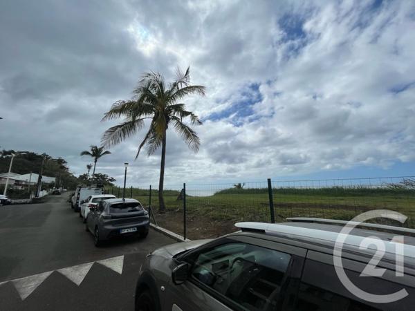 Appartement F2 à vendre  2 pièces - 35 m2 STE SUZANNE - 974