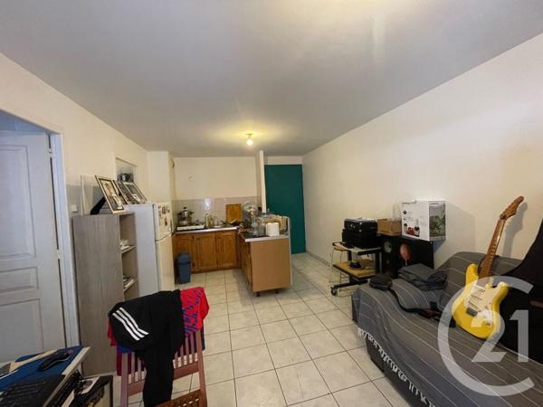 Appartement F2 à vendre  2 pièces - 35 m2 STE SUZANNE - 974