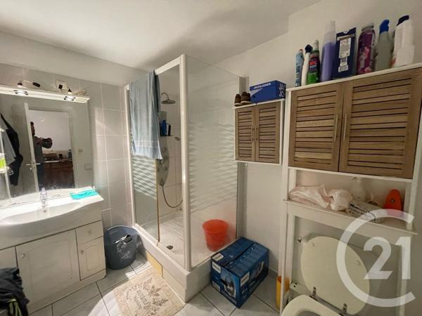 Appartement F2 à vendre  2 pièces - 35 m2 STE SUZANNE - 974