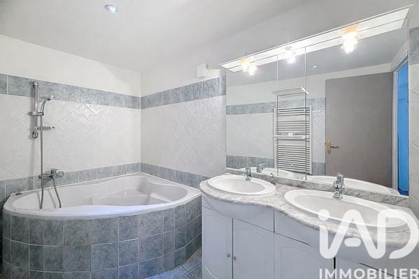 Appartement à vendre 5 pièces 165 m² Grasse