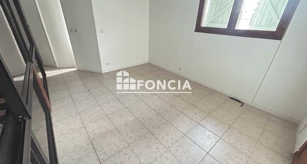 Location Maison 5 pièces 111.82 m² - Lunel 34400