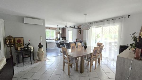Maison à vendre |  Cavignac |  7 pièces | 141 m²