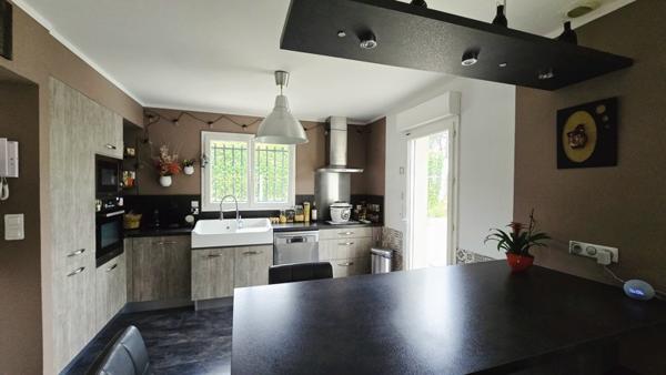 Maison à vendre |  Cavignac |  7 pièces | 141 m²