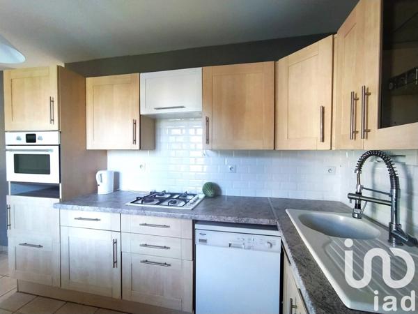 Maison traditionnelle 5 pièces de 107 m² à Beaugency (45190)