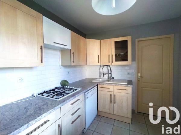 Maison traditionnelle 5 pièces de 107 m² à Beaugency (45190)