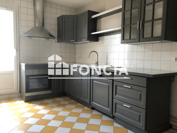Location Appartement 3 pièces 72.29 m² - TANNEURS - QUAI DU PONT NEUF Tours 37000