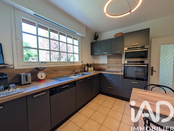 Maison à vendre 7 pièces 168 m² Saint-Georges-sur-Baulche