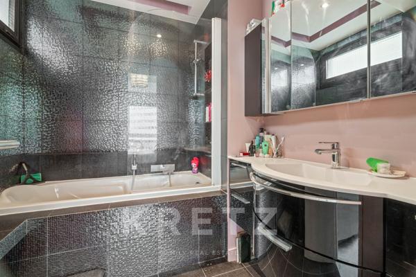 Appartement d’exception avec rooftop et vue Tour Eiffel – Paris 16ᵉ