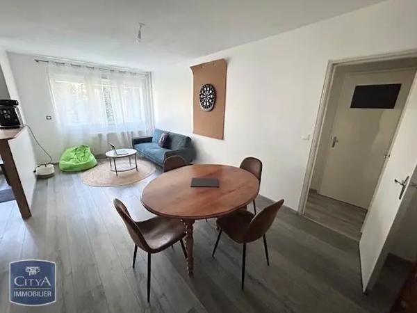 Appartement à louer 2 pièces 49.33m²