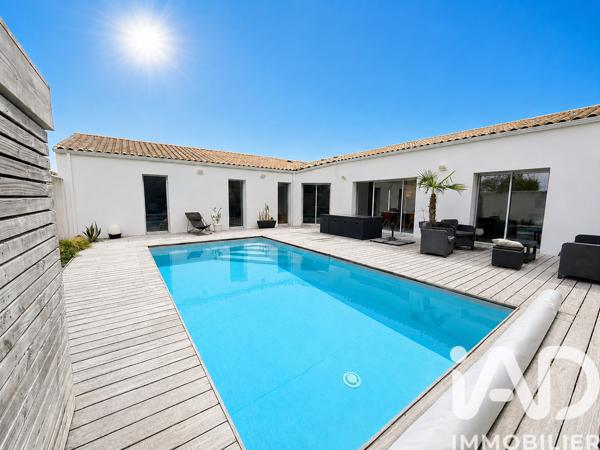 Maison à vendre 5 pièces 135 m² Salles-sur-Mer