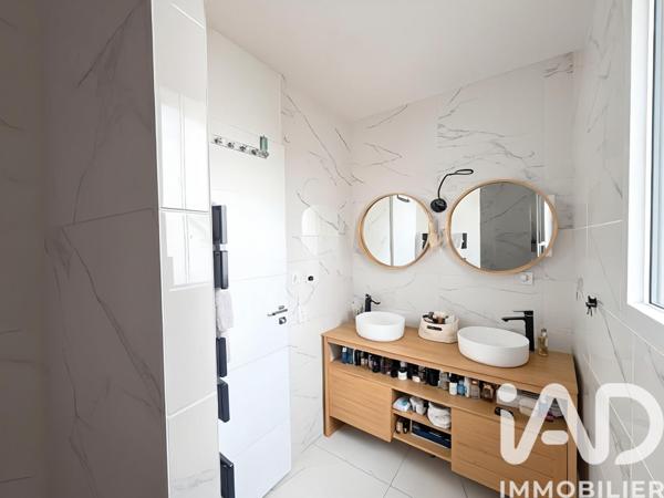 Maison à vendre 5 pièces 135 m² Salles-sur-Mer