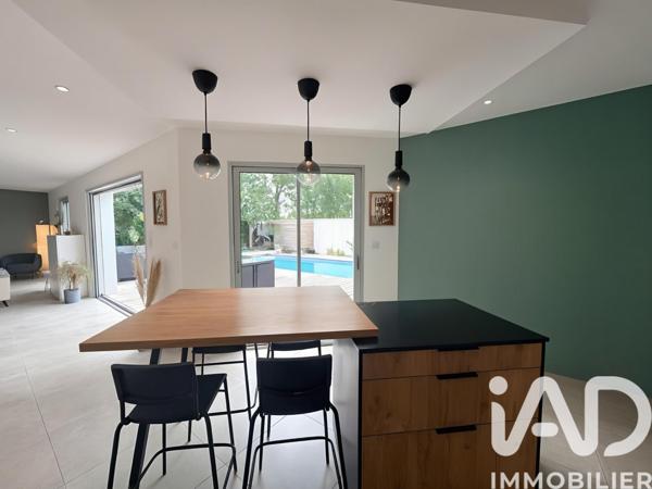 Maison à vendre 5 pièces 135 m² Salles-sur-Mer