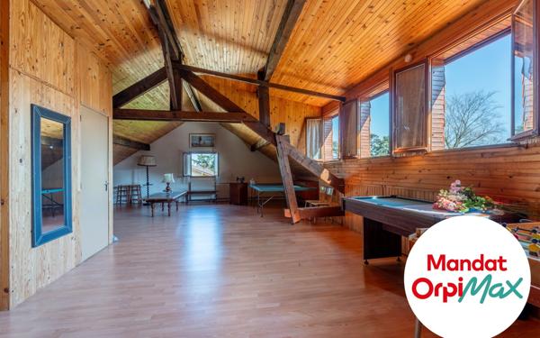 Maison à vendre    6 pièces • 189 m2 Lentilly