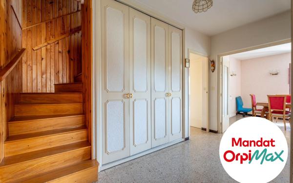 Maison à vendre    6 pièces • 189 m2 Lentilly