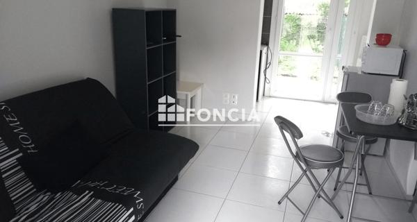Location Studio meublé 16.24 m² - Guilherand-granges 07500