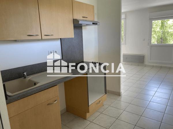 Location Appartement 2 pièces 50.76 m² - 87 RUE D'ABBEVILLE Amiens 80000
