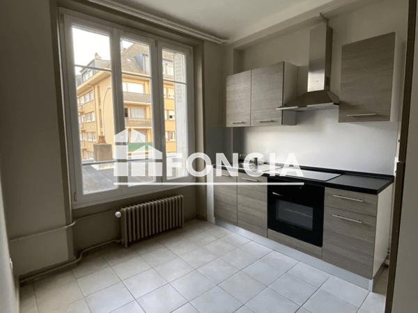 Location Appartement 2 pièces 43.61 m² - 22 RUE DE MANTOUE Charleville Mezieres 08000