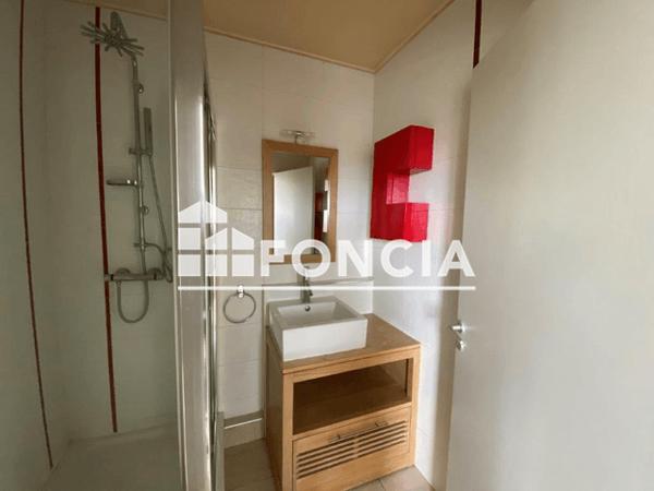 Location Studio 26.22 m² - 39 BIS RUE PASSE DEMOISELLE Reims 51100
