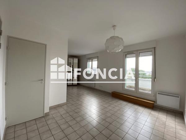Location Studio 26.22 m² - 39 BIS RUE PASSE DEMOISELLE Reims 51100