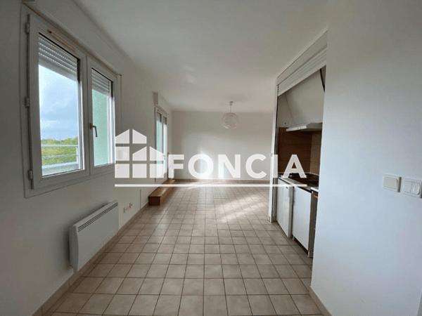 Location Studio 26.22 m² - 39 BIS RUE PASSE DEMOISELLE Reims 51100