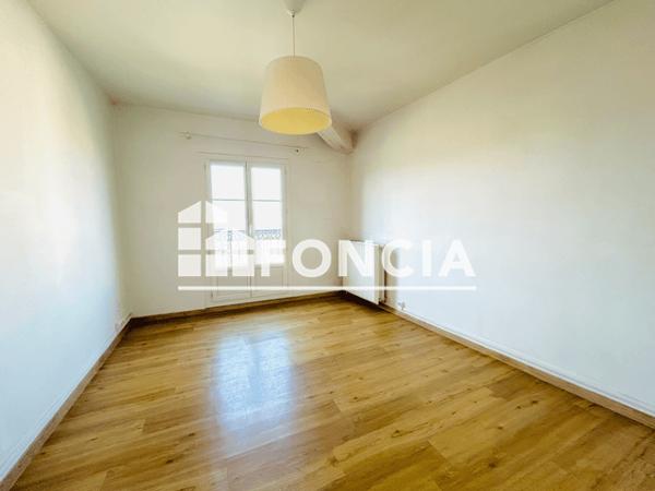 Location Appartement 2 pièces 35.21 m² - 1 RUE LEBLOND ST HILAIRE Toulon 83000