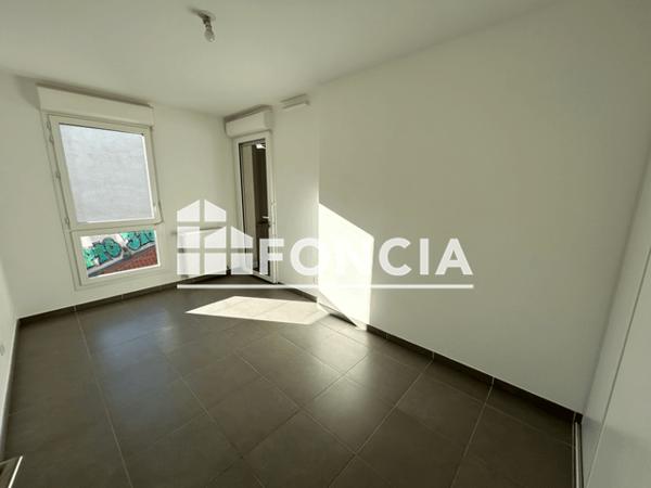 Location Appartement 3 pièces 63.34 m² - COTE BAILLE Marseille 13005