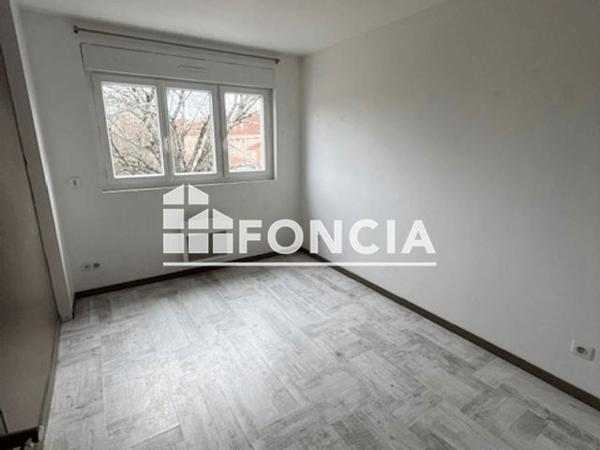 Location Appartement 4 pièces 61 m² - RUE PIERRE DE RONSARD Bergerac 24100