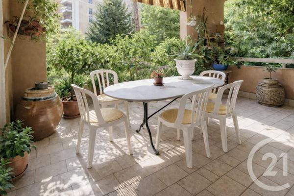 Appartement F4 à vendre  4 pièces - 86,35 m2 MENTON - 06