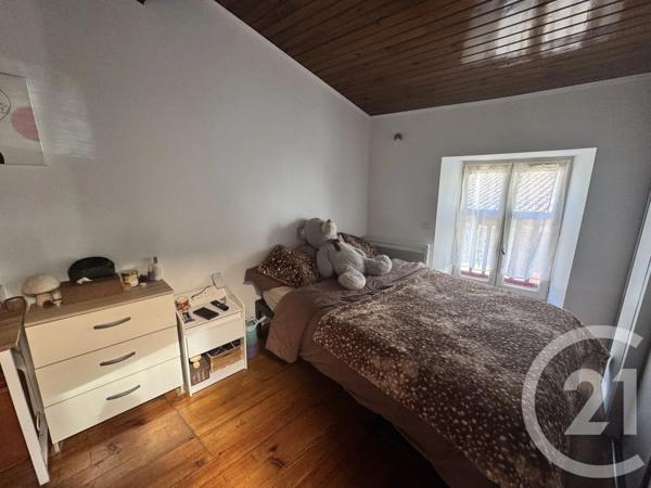 Immeuble à vendre  120 m 2   LAVELANET  - 09