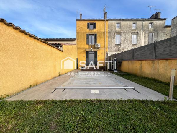 Maison de ville avec piscine