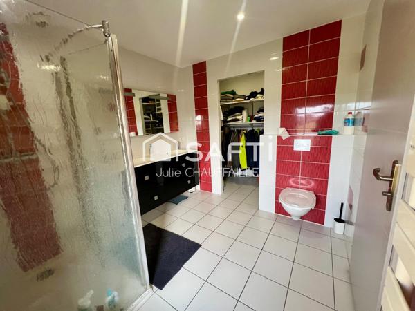 Maison de ville avec piscine