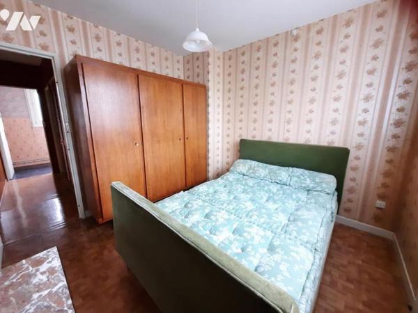 MAISON DE LOTISSEMENT