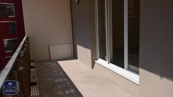 Appartement à louer 3 pièces 61m²