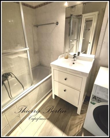 Appartement à vendre 0 pièces FREJUS (83)
