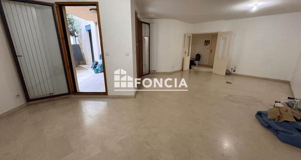 Location Appartement 2 pièces 73.89 m² - Lyon 69001
