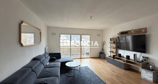 À vendre Appartement 3 pièces 71.25 m² - Cenon 33150