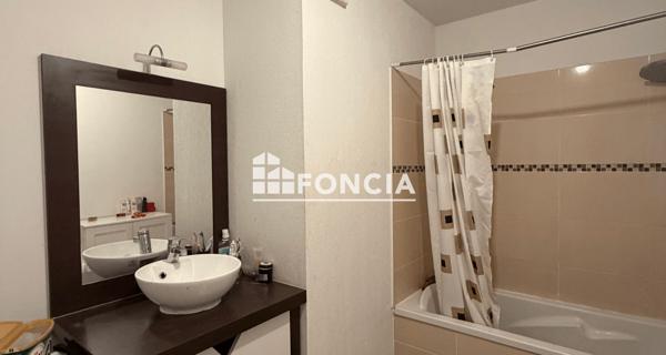 À vendre Appartement 3 pièces 71.25 m² - Cenon 33150