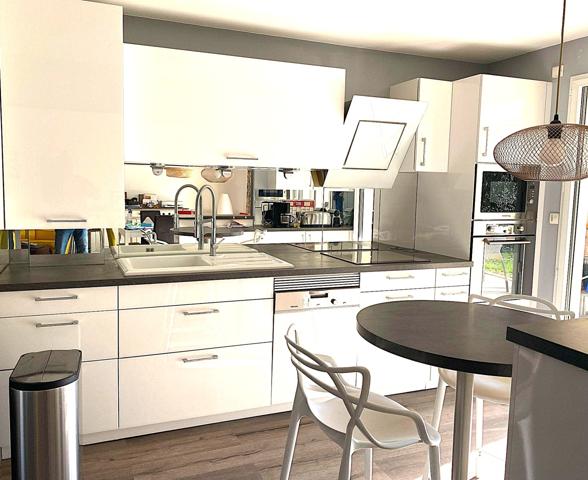 Appartement 4 pièces - 100 m² Bien prestige