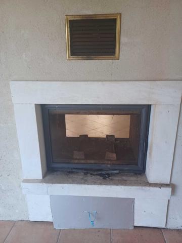2 MAISONS CHARENTAISES - GRANGE - 2 HECTARES -