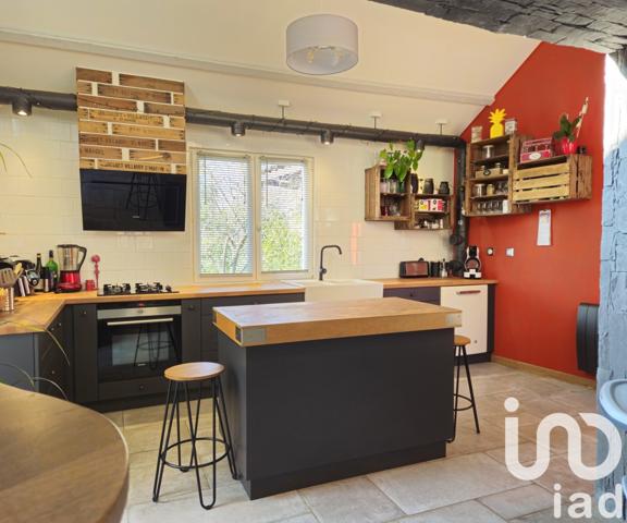 Longère 7 pièces de 169 m² à Menetou-Salon (18510)