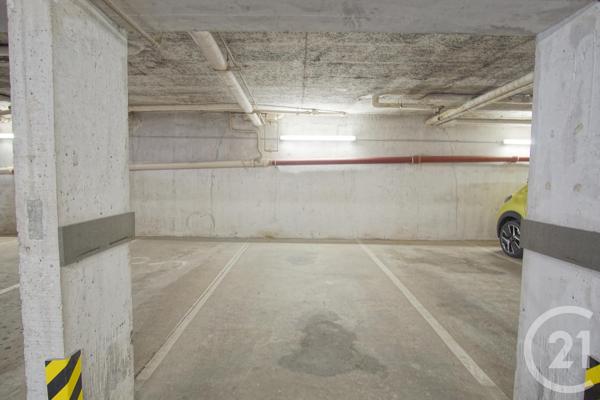Parking à vendre  12 m 2   PARIS  - 75007