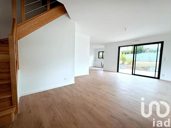 Maison à vendre 8 pièces 130 m² Laval