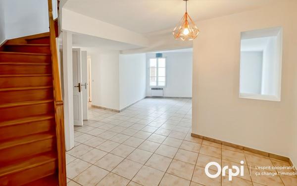 Maison à vendre    4 pièces •  Marines