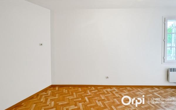 Maison à vendre    4 pièces •  Marines