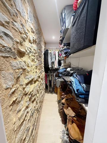 Millau (12100) Quartier gare // Maison de ville // 6 chambres // 2 terrasses // Stationnements privés