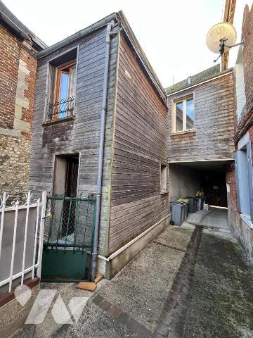 Immeuble de rapport LIESSE NOTRE DAME (Axe LAON REIMS)