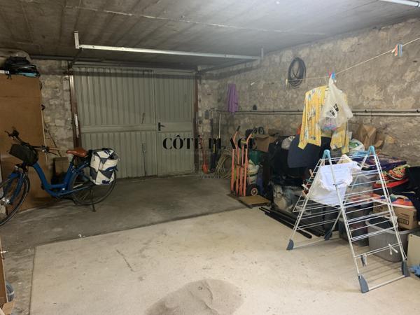 Royan (17200) Royan Maison année 60 rénovée 3 chambres quartier La Métairie. Au prix de 598 000 € HAI