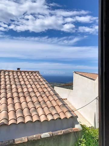 Vente                                                      Appartement
                        
                     1 pièces                      58 m2                     à Cateri
