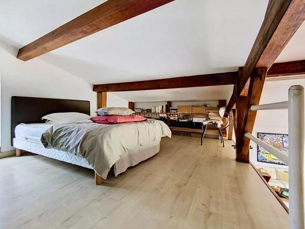 Vente                                                      Appartement
                        
                     1 pièces                      58 m2                     à Cateri