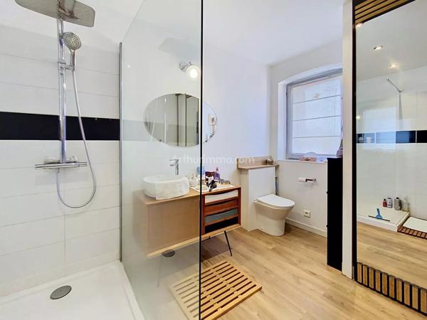 Vente                                                      Appartement
                        
                     1 pièces                      58 m2                     à Cateri